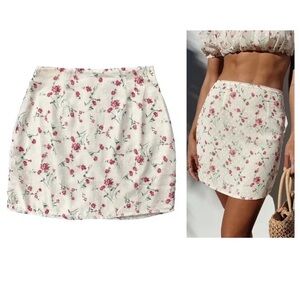 Sabo Skirt Buffy Mini Skirt Size Small Floral